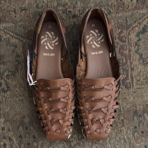 Woven espadrilles.  Very cool!